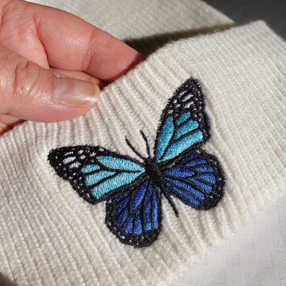 Knit Hat with butterfly embroidered - NWT - Picture 4 of 4